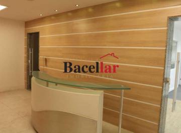 Comercial · 484m² · Sala :  / Comercial / Centro