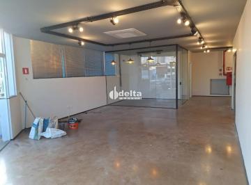 Photo 1 · Loja com aproximadamente 200m² disponível para locação no bairro Tabajaras em Ub