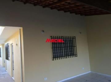 Casa · 89m² · 2 Quartos · 2 Vagas · otima localização proximo aos comercios com 2 vagas cobertas