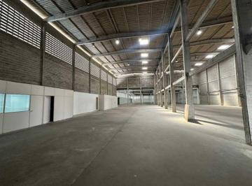 Comercial · 4 Vagas · Imoveis - em Ibura