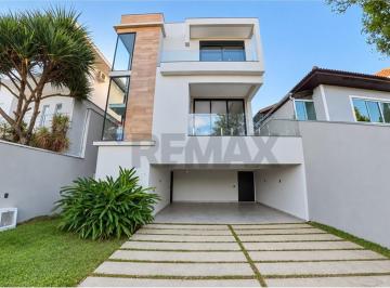 Casa · 247m² · 3 Quartos · 4 Vagas · Casa em Urbanova, São José dos Campos/SP de 247m² 3 quartos à venda por R$ 1.950.000,00