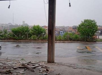 Comercial · 70m² · Sala Comercial para alugar em Sítio São Francisco de 70.00m²