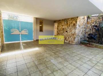 Casa de 1 quarto, Jundiaí · Casa para alugar em Jardim Pitangueiras I de 280.00m² com 1 Quarto e 8 Garagens