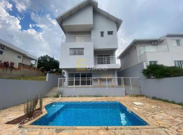 Casa · 347m² · 4 Quartos · 4 Vagas · Casa de Condomínio para venda em Condomínio Terras de São Francisco de 347.00m² com 4 Quartos, 4 Sui