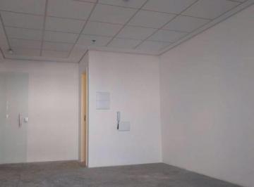 Comercial · 32m² · 1 Vaga · Sala Comercial para venda em Centro de 32.00m² com 1 Garagem