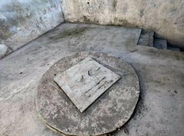 Casa · 300m² · 3 Quartos · Sobrado para alugar em Jardim Das Olivas de 300.00m² com 3 Quartos