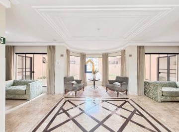 Apartamento · 110m² · 3 Quartos · 2 Vagas · Apartamento para alugar em Bigorrilho de 110.00m² com 3 Quartos, 1 Suite e 2 Garagens