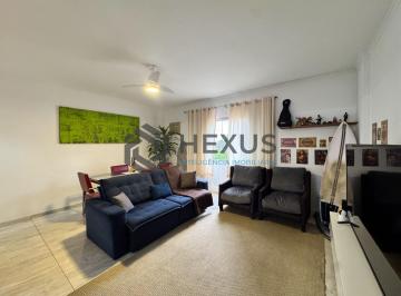 Foto · Apartamento reformado a 250m da praia no Jardim Astúrias, Guarujá