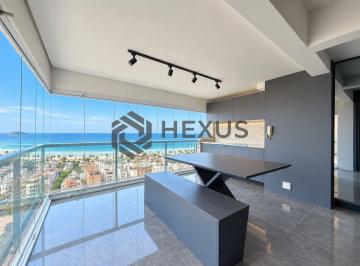 Foto · Apartamento reformado com varanda gourmet vista mar e lazer na Enseada, Guarujá