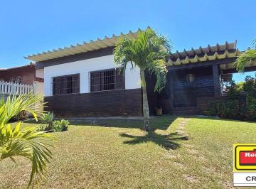 Casa de 4 quartos, Araruama · Casa de 213 m² com 4 quartos à venda em Lake View perto da lagoa