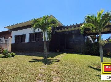 Casa de 4 quartos, Araruama · Casa de 213 m² em 2 terrenos com 4 quartos à venda em Lake View perto da lagoa