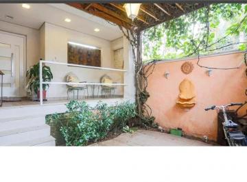 Casa · 200m² · 3 Quartos · 3 Vagas · Casa de vila com 3 quartos à venda em Cambuci - SP