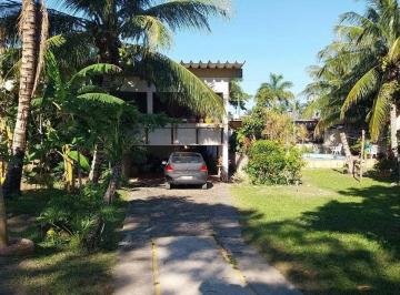 Casa de 4 quartos, Araruama · Casa de 450 m² com 4 quartos à venda em Lake View