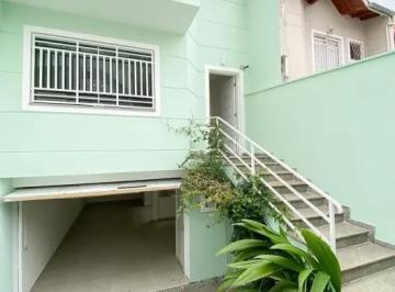 Casa de 3 quartos, São Paulo · Sobrado com 136 m² na Parada Inglesa, 3 dormitórios, 3 suítes, 5 banheiros e 3 vagas.