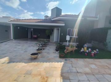 Casa de 4 quartos, · CASA TÉRREA COM VALOR DE OPORTUNIDADE NO CONDOMÍNIO VILLAGE DAMHA !!