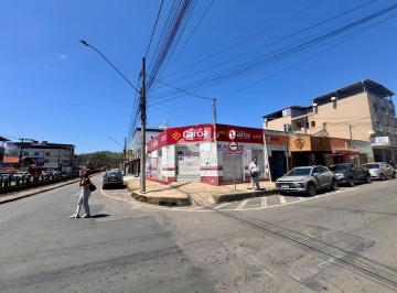 Photo 1 · Loja Comercial de Esquina no Centro de Benfica