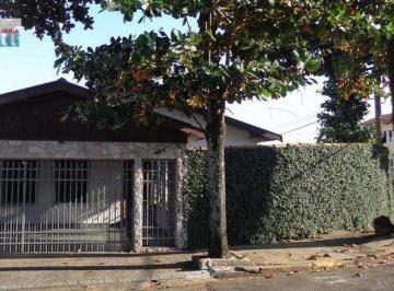 Casa · 236m² · 3 Quartos · 7 Vagas · Casa para venda em Prezotto de 236.00m² com 3 Quartos, 1 Suite e 7 Garagens