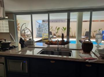 Casa · 318m² · 3 Quartos · 4 Vagas · Casa de Condomínio para venda em Condomínio Residencial Mont'Alcino de 318.00m² com 3 Quartos, 3 Sui