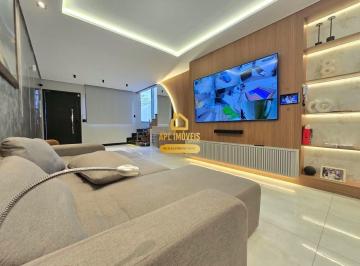 Casa · 290m² · 3 Quartos · 6 Vagas · Casa de alto padrão mobiliada no Jardim Santa Clara