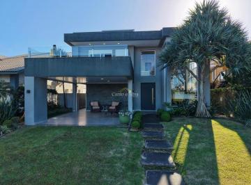 Casa · 330m² · 4 Quartos · 2 Vagas · Sobrado no Condomínio Atlântico Villas Club