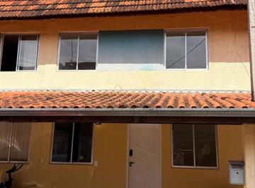 Casa · 90m² · 3 Quartos · 2 Vagas · Oportunidade Imperdível no Pinheirinho! Casa com S