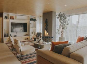 c3efeee60688718b6b49947648a7dc2bc94e6ee4 · Apartamento duplex de 4 suítes à venda na Vila Madalena, 300 metros privativos, 3 vagas de garagem e