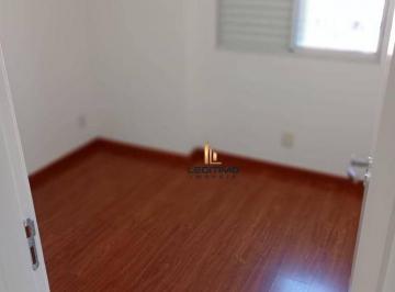 7cc3c936a1ef62289e4dff17eebaec9de4bb54e5 · More na Vila Medeiros, Apartamento reformado com 3 dormitórios, suíte, varanda envidraçada, 1 vaga, 