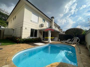 Casa de 3 quartos, São Paulo · Sobrado de Alto Padrão em condomínio fechado, com 3 suítes, área gourmet, piscina e 3 vagas.