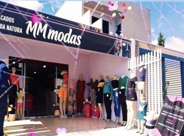 Comercial de 2 quartos, Fazenda Rio Grande · Imóvel comercial, junto com sobrado p/ moradia, área de total 180 m² e 160 m² útil, estuda PERMUTA.