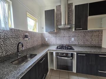 202610041650026447.jpg · Casa em Condomínio para Locação em Jundiaí, Chácara Planalto, 3 dormitórios, 1 suíte, 3 banheiros, 2