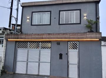 Casa de 3 quartos, São Vicente · Super Sobrado próximo de tudo