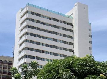 Apartamento de 2 quartos, · Lindo Apartamento de 2 Quartos (1 Suíte) com Vista Livre e Vaga Coberta em Taguatinga Centro!
