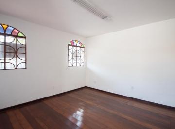 Casa · 360m² · 4 Quartos · 2 Vagas · Casa à Venda - Santa Branca, 4 Quartos, 360 m2
