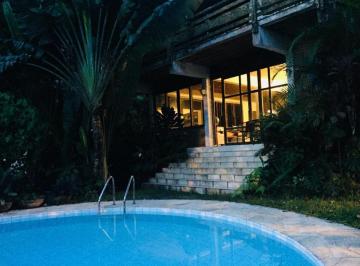 Casa de 6 quartos, Rio de Janeiro · Vendo Excelente Casa em São Conrado aos pés da Pedra da Gávea!!!