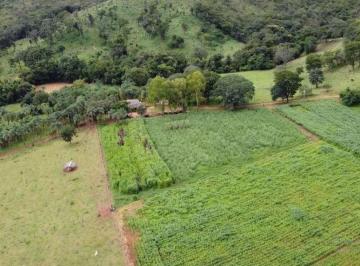 Rural de 3 quartos, Fercal · Vendo Fazenda com 102 Hectares Formada na Região da Fercal Sobradinho