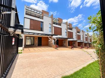Foto 01 · Casa Triplex à Venda em Condomínio em Campinas-SP, Parque Taquaral. 3 quartos, 1 suíte, rooftop priv