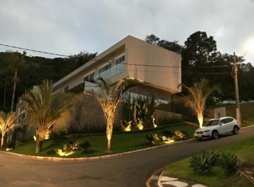 Casa · 550m² · 4 Quartos · 4 Vagas · Casa de Alto Padrão em condominio