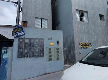Casa · 28m² · 1 Quarto · casa condomínio fechado vila Medeiros R$ 900,00
