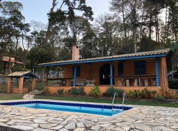 01 · Casa à venda - na Cachoeira