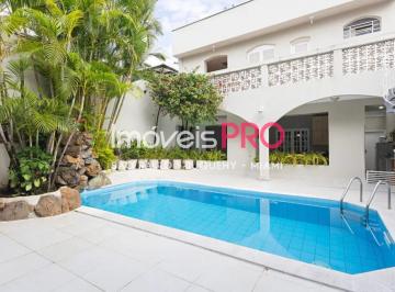 Casa · 154m² · 3 Quartos · 2 Vagas · Excelente casa
