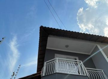 Casa · 149m² · 3 Quartos · 4 Vagas · Sobrado com 3 dormitórios em Osasco