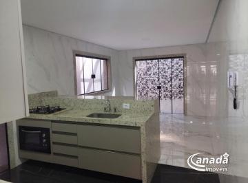 Casa · 140m² · 3 Quartos · 2 Vagas · Sobrado com 3 dormitórios em São Paulo