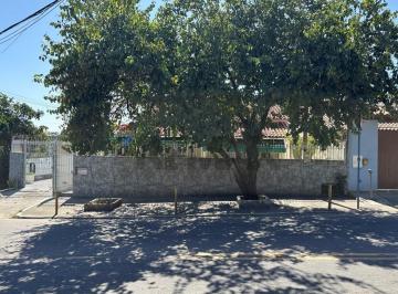 Casa · 133m² · 3 Quartos · 3 Vagas · Casa Encantadora 281m² em Maricá: Oportunidade Única