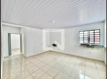 img0 · Apartamento com 1 Quarto(s) e 1 banheiro(s) para Alugar, 28 m² por R$ 830 / Mês