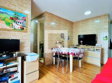 img0 · Apartamento com 3 Quarto(s) e 2 banheiro(s) para Alugar, 61 m² por R$ 1800 / Mês