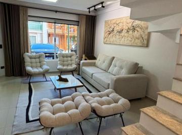Casa de 3 quartos, São Bernardo do Campo · CASA ABAIXO DO MERCADO! 2 Suítes + Quintal + 2 Vagas — Confira