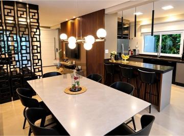 Casa · 193m² · 3 Quartos · 4 Vagas · Casa em Jardim Rodeio, Mogi das Cruzes/SP de 193m² 3 quartos à venda por R$ 2.700.000,00
