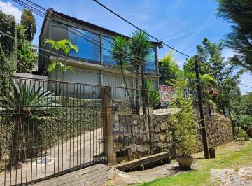 Casa · 408m² · 3 Quartos · Casa em Soberbo, Teresópolis/RJ de 408m² 3 quartos à venda por R$ 850.000,00