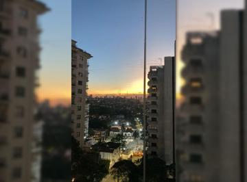 Apartamento de 3 quartos, São Paulo · Apartamento de 220 m² com 3 quartos à venda em Higienópolis