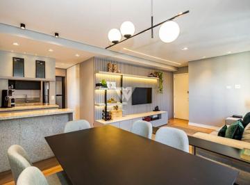Apartamento de 2 quartos, Curitiba · Apartamento semimobiliado de 2 dormitórios com suíte e 2 vagas no Água Verde